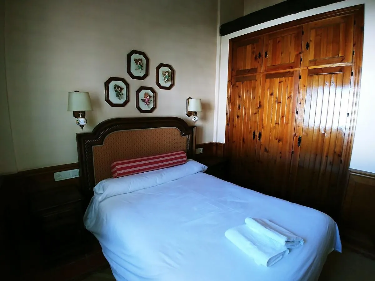 Los Alayos Hotel Sierra Nevada 0*,